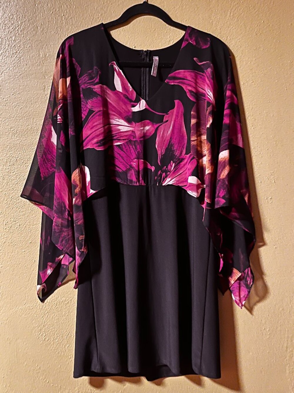 Last Tango Black Floral Chiffon Overlay Dress Purple Pink Size Large Made USA